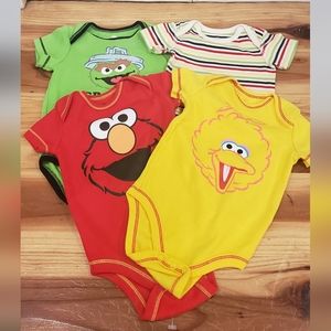 Sesame Street Character Onesie Bundle Oscar Elmo Big Bird